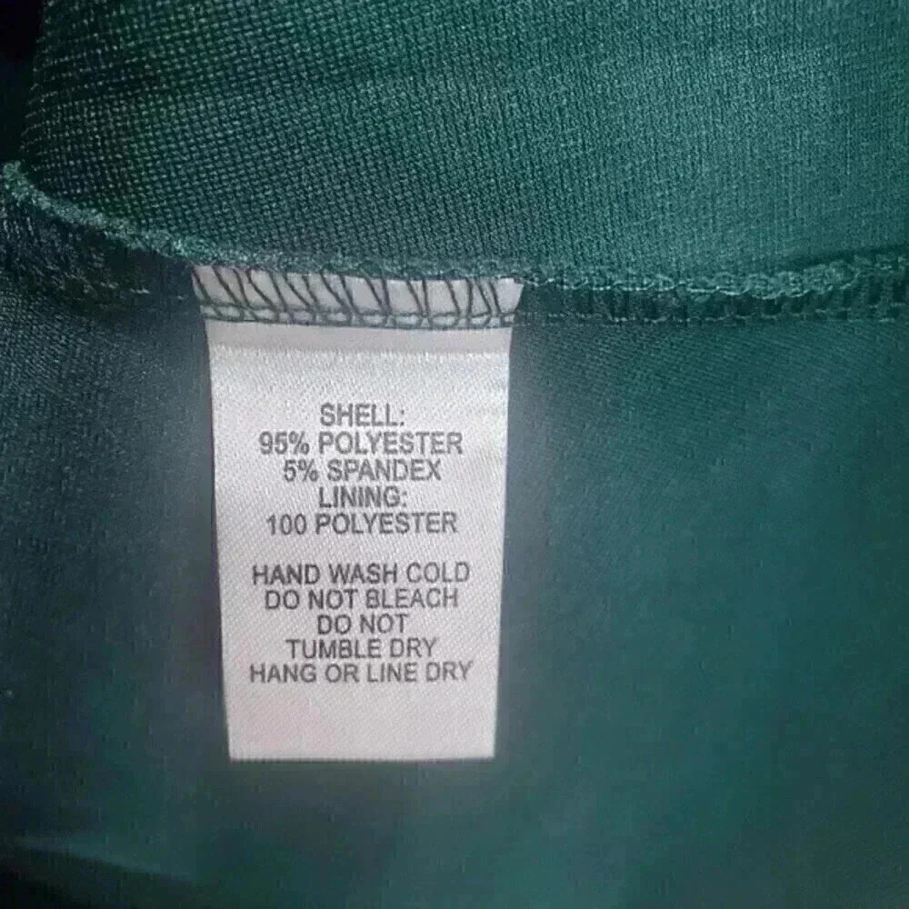 NWT Lulu's Desires of the Heart Emerald Green Long Sleeve Skater Dress small - Picture 12 of 12